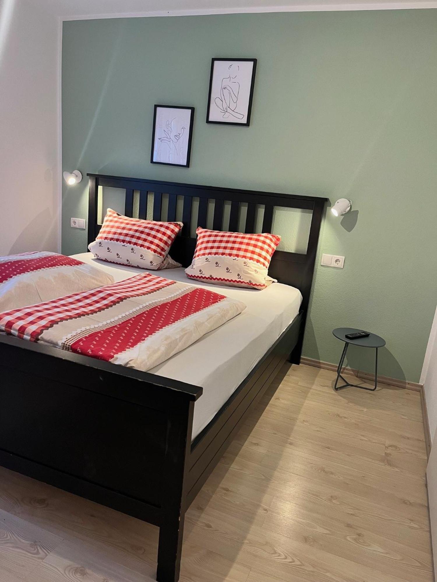 Apartment Frank - Bis Zu 3 Schlafzimmer Rust Esterno foto